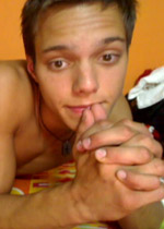 Mexican bodybuilder hunk's nude pics
