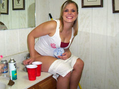 Willing redhead in sexy stockings enjoying piss and jizz
