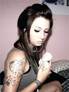 Pretty punky teens self shooting