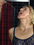 French slut gets her holes stretched and drinks piss