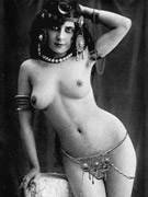 Seventies lady loves the cock inside her wet hairy pussy